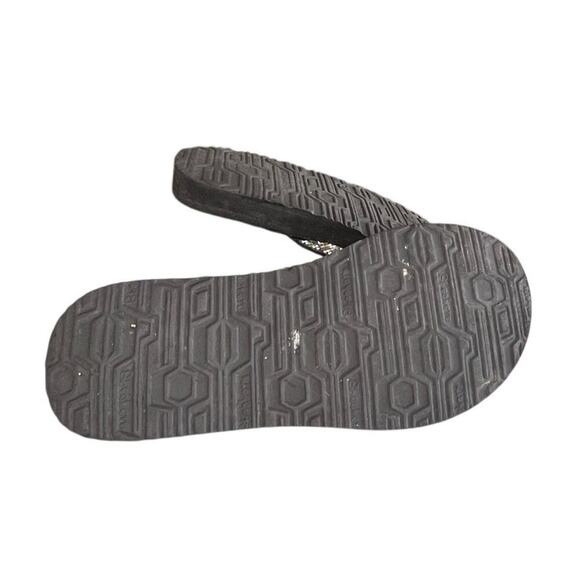 Womens Skechers Yoga Foam Crystal Studded Sandals Size 9 Black - Picture 5 of 5